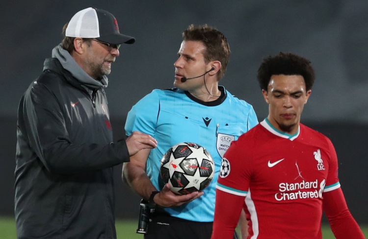 常规赛强者季后赛隐身（常规赛高光，季后赛失色）