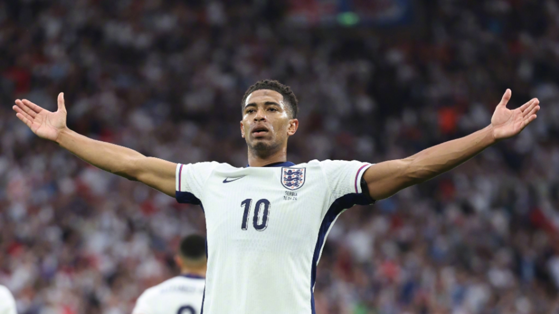 巴萨梅西关键助攻助球队获胜（梅西送出制胜助攻帮助巴萨赢球）