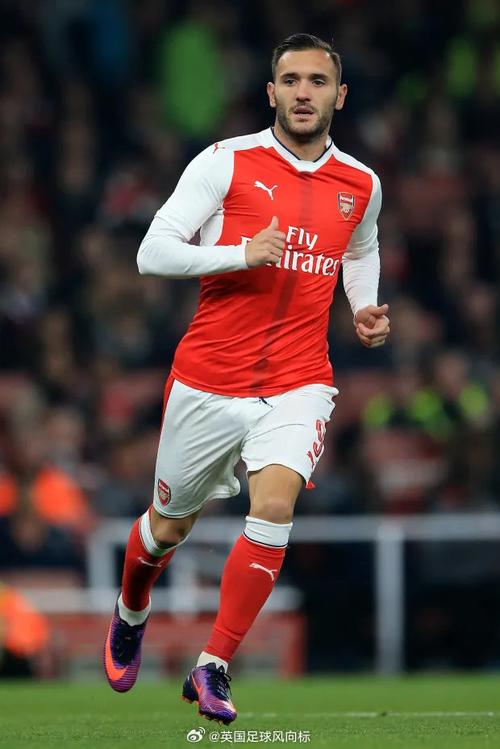 魏翊东：我和谢晖合影是在J联赛现场，被捏造成他要执教国安（魏翊东回应：与谢晖在J联赛的合影被曲解成将执教国安）