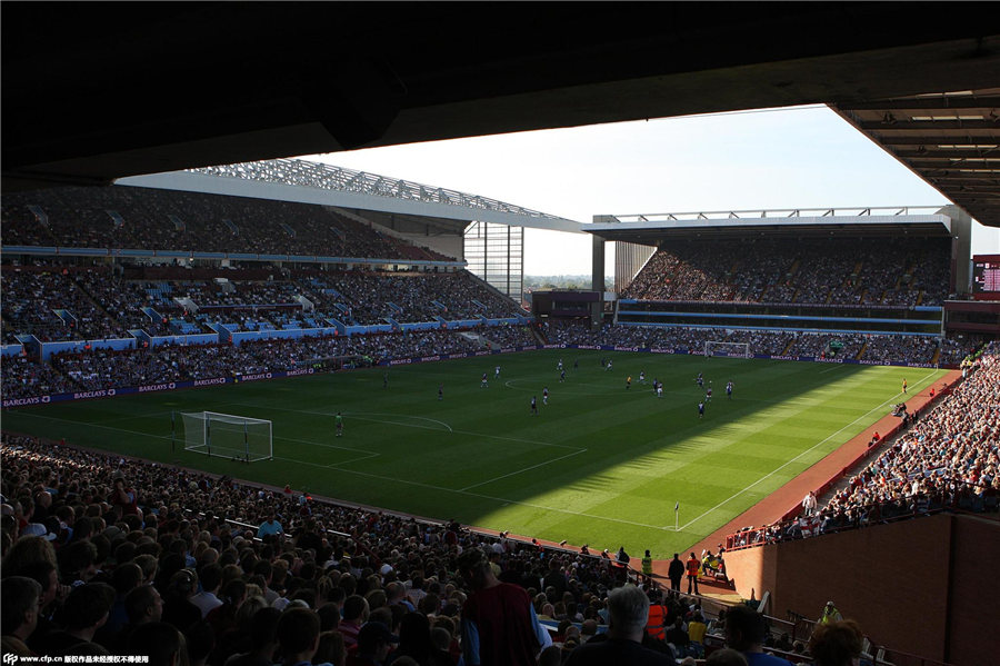 中超最佳进球候选（禁区内）：倒钩凌空脚后跟，谁是你心中的最佳进球？（中超禁区内最佳进球评选：倒钩、凌空、脚后跟，你选谁？）