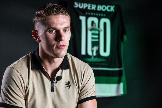 半场：米兰1-2都灵，拉比奥世界波，托莫里送点，莱奥伤退（半场战报：米兰1-2落后都灵，拉比奥轰世界波，托莫里送点，莱奥因伤离场）