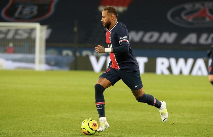 NBA球员交易动态及球队影响（NBA交易观察：球员流动与球队格局变化）