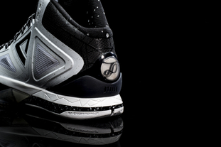 科瓦奇谈吉拉西没首发：和之前的冲突无关，我想带来些新鲜感（科瓦奇解释吉拉西未首发：与旧冲突无关，只为带来新意）