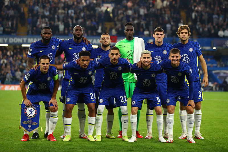 早报：千军万马过独木桥（晨报：万众争渡独木桥）