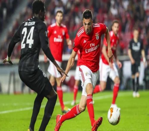 阿森纳欧冠遇马竞铁血防守 数据：枪手利刃破敌（欧冠硬碰马竞铁壁，数据称枪手锋芒可破阵）