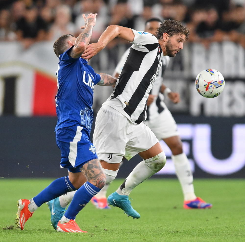 累计三黄停赛，亚马尔将缺席下一轮欧冠客战布拉格斯拉维亚（亚马尔因累积三黄停赛，将缺席下轮欧冠客场对阵布拉格斯拉维亚）