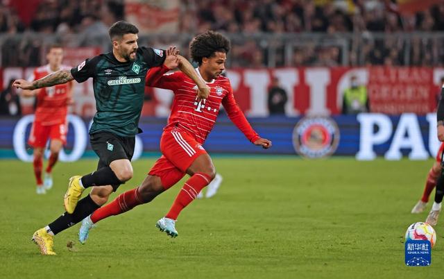 电讯报：曼联将在明年1月全力争夺塞梅尼奥，阿莫林非常欣赏他（电讯报：曼联明年一月将倾力引进塞梅尼奥，阿莫林对其青睐有加）