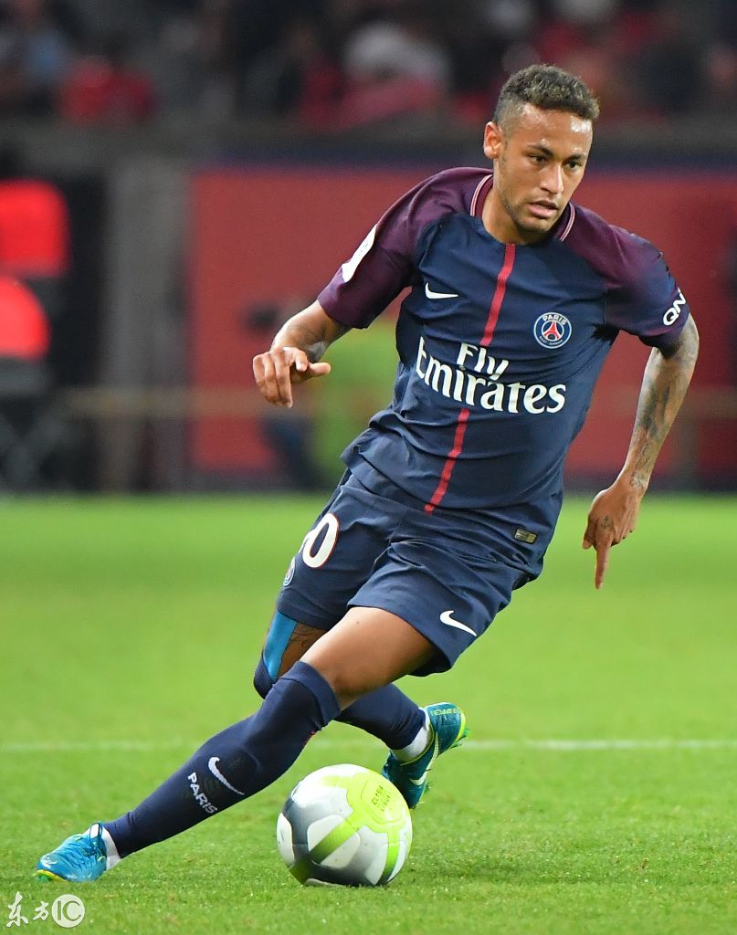 火力拉满！阿夫迪亚&夏普合砍17分，开拓者三节反超比分（状态火热！阿夫迪亚、夏普合得17分，开拓者三节实现反超）