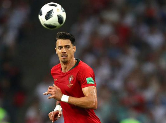 官方：水户蜀葵正式签下甲府风林队长鸟海芳树（官宣：甲府风林队长鸟海芳树加盟水户蜀葵）